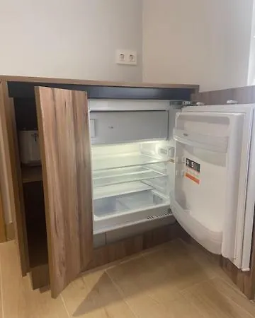 Turisticos Santa Apolonia 62 アビレス