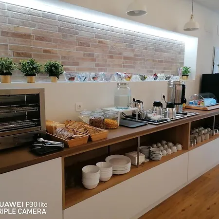 Turisticos Santa Apolonia 62 *